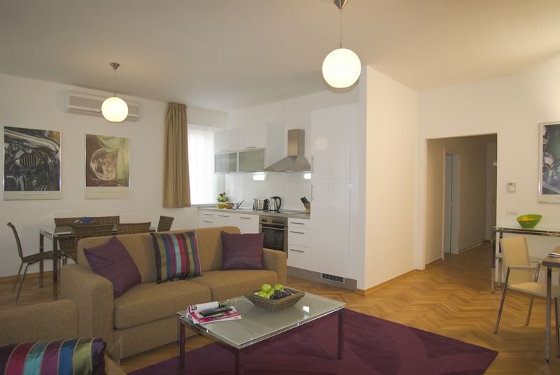 Residence Karlova Prag Exteriör bild